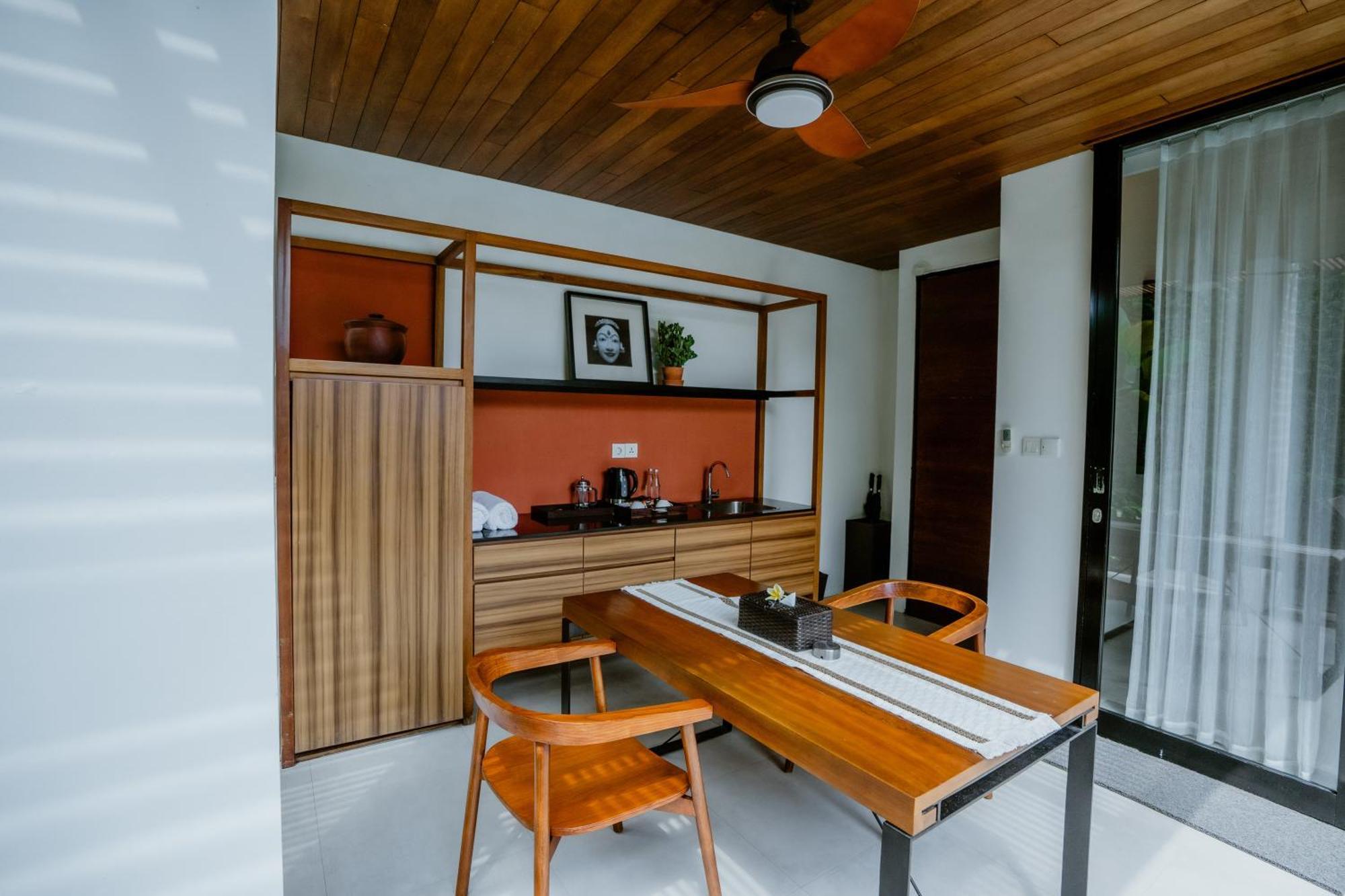 Abia Villa Legian Exterior foto